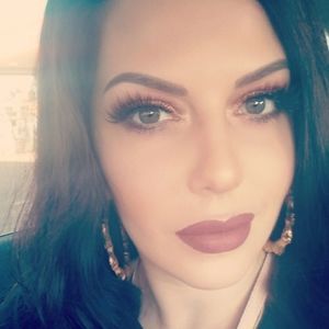 Meet your Posher, Mimi